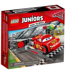 LEGO – 10730 – Juniors – Jeu de Construction – Le propulseur de 
Flash McQueen