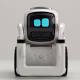Le robot Cozmo permet aux écoliers d'apprendre le code informatique à la maison