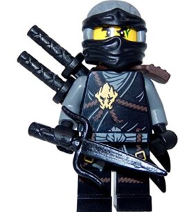 Figurine miniature LEGO Ninjago Cole Fait partie de l&rsquo;ensemble 70595 Inclut GALAXYARMS 3 épées