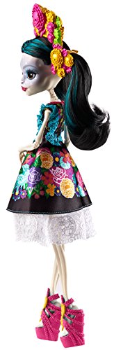 Mattel Monster High dph48 skelita Calavera Collector Poupe 0 6 Mattel Monster High dph48 – skelita Calavera Collector Poupée