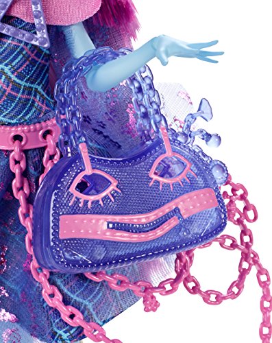 Monster High CDC33 Poupe Mannequin Kiyomi Hante 0 1 Monster High - CDC33 - Poupée Mannequin - Kiyomi - Hante